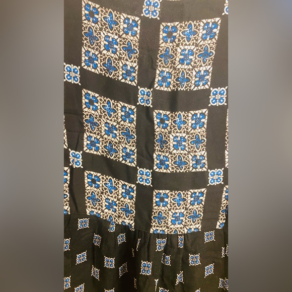 BCBGMAXAZRIA Top size XS - Picture 4 of 6